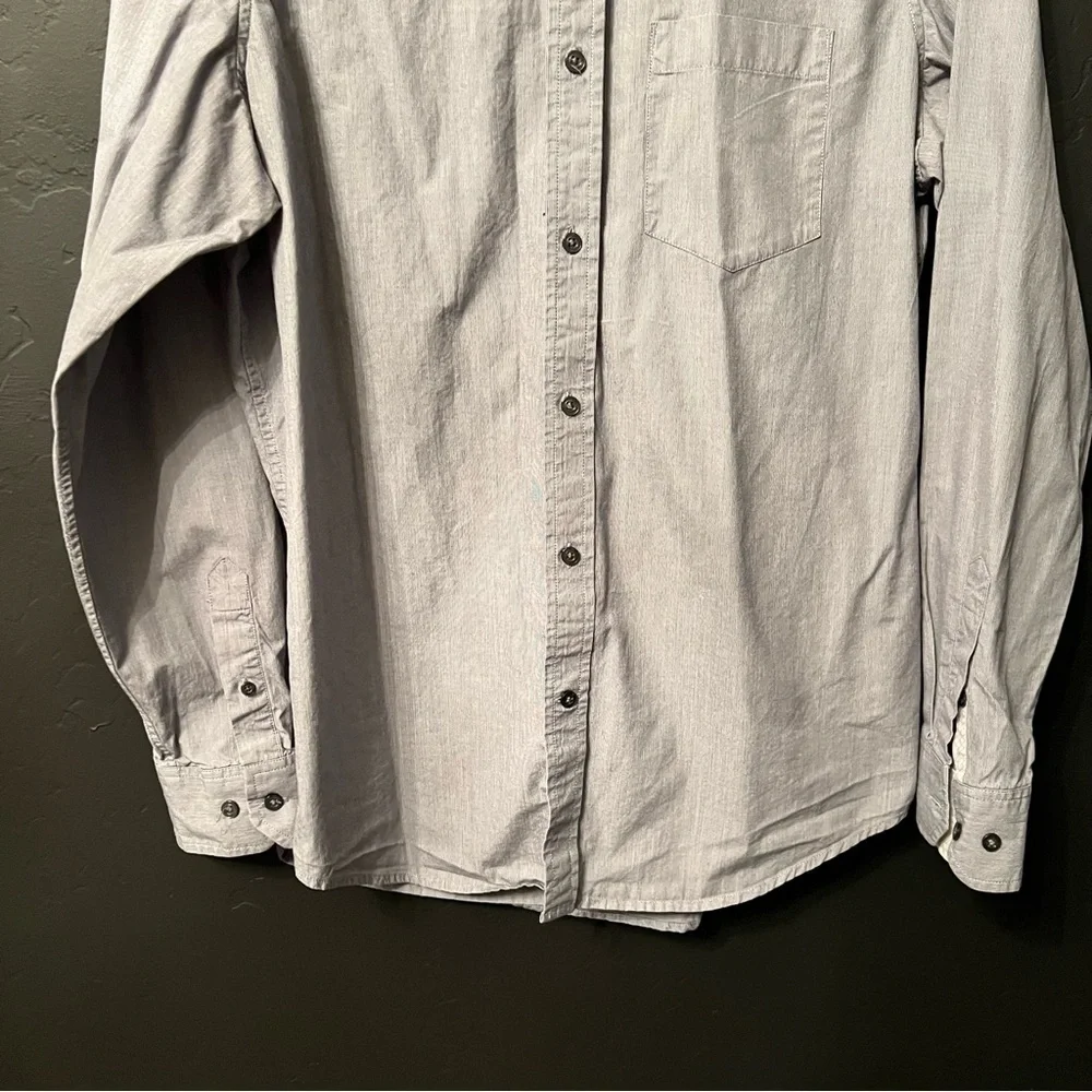 Banana Republic men shirt Size : M color Gray